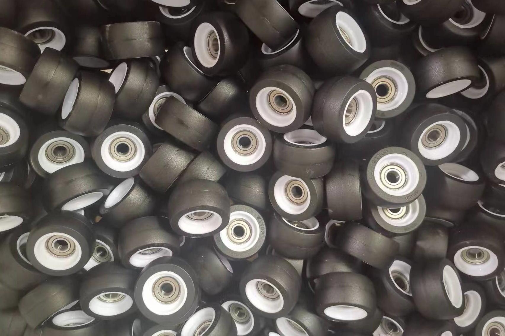 YTOP blue TPU caster wheels arranged in rows showing a polyurethane tread range